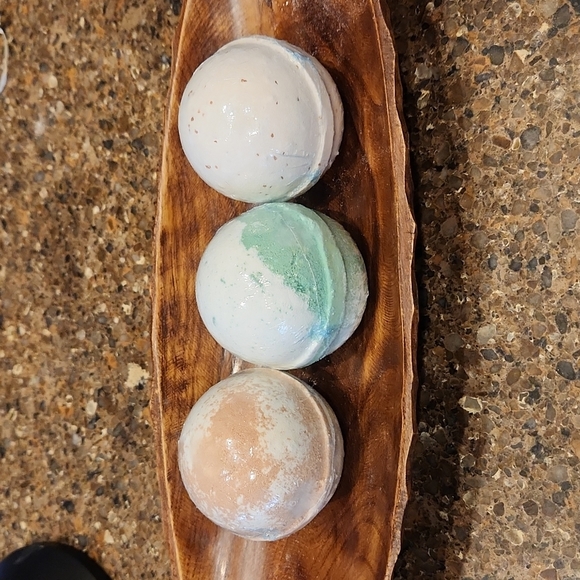 Triple Men's Bath Bomb Bundle Spa Day Relax Bath Time - Picture 1 of 2